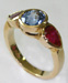 Three Stone Ring - Sapphire - 6.30 grams, Yellow  Gold 18 Karat